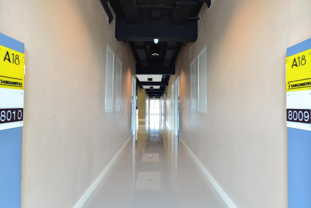 A18 Hotell Nonthaburi Exteriör bild